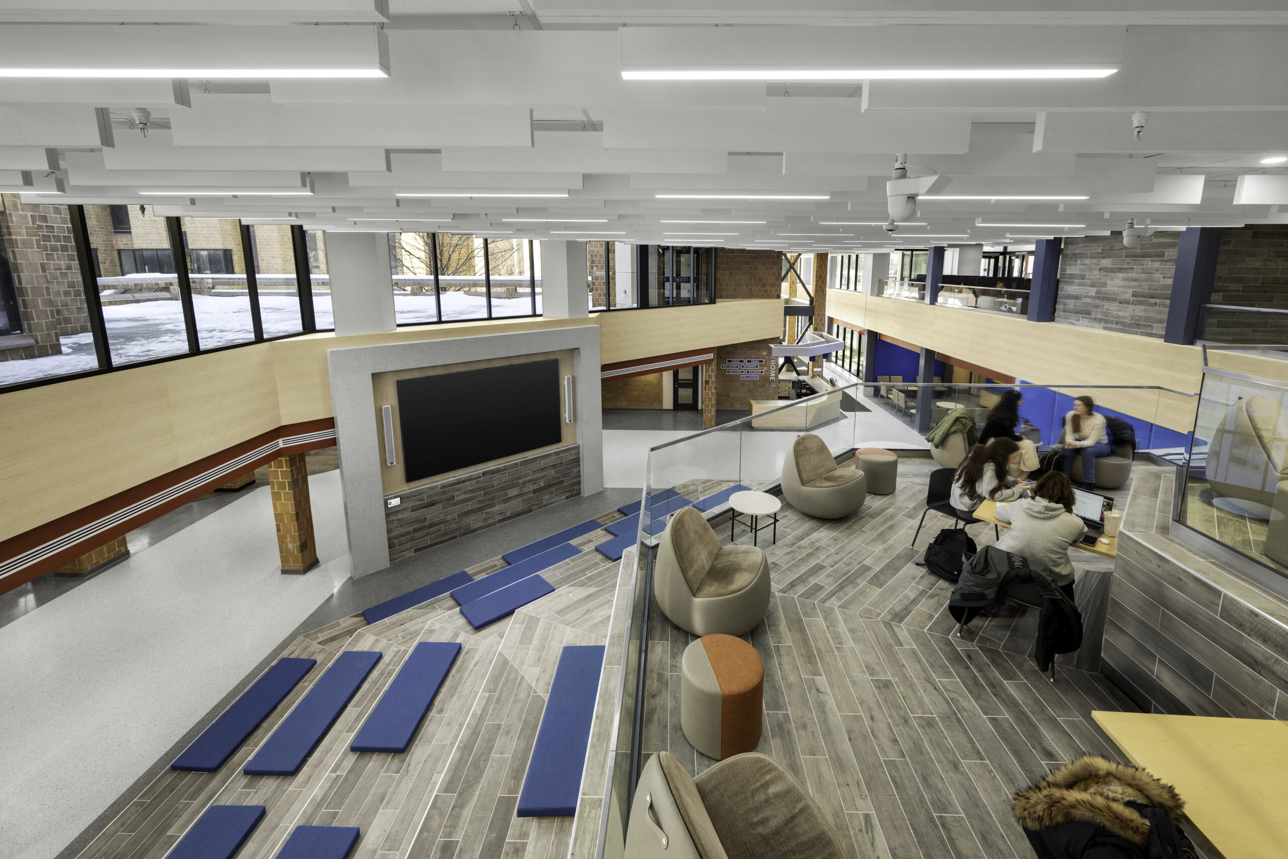 The Landing at Ellicott Complex - 04